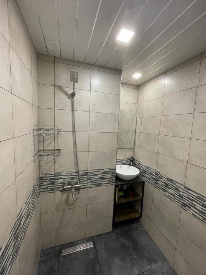One Central Apartment Erivan Exterior foto